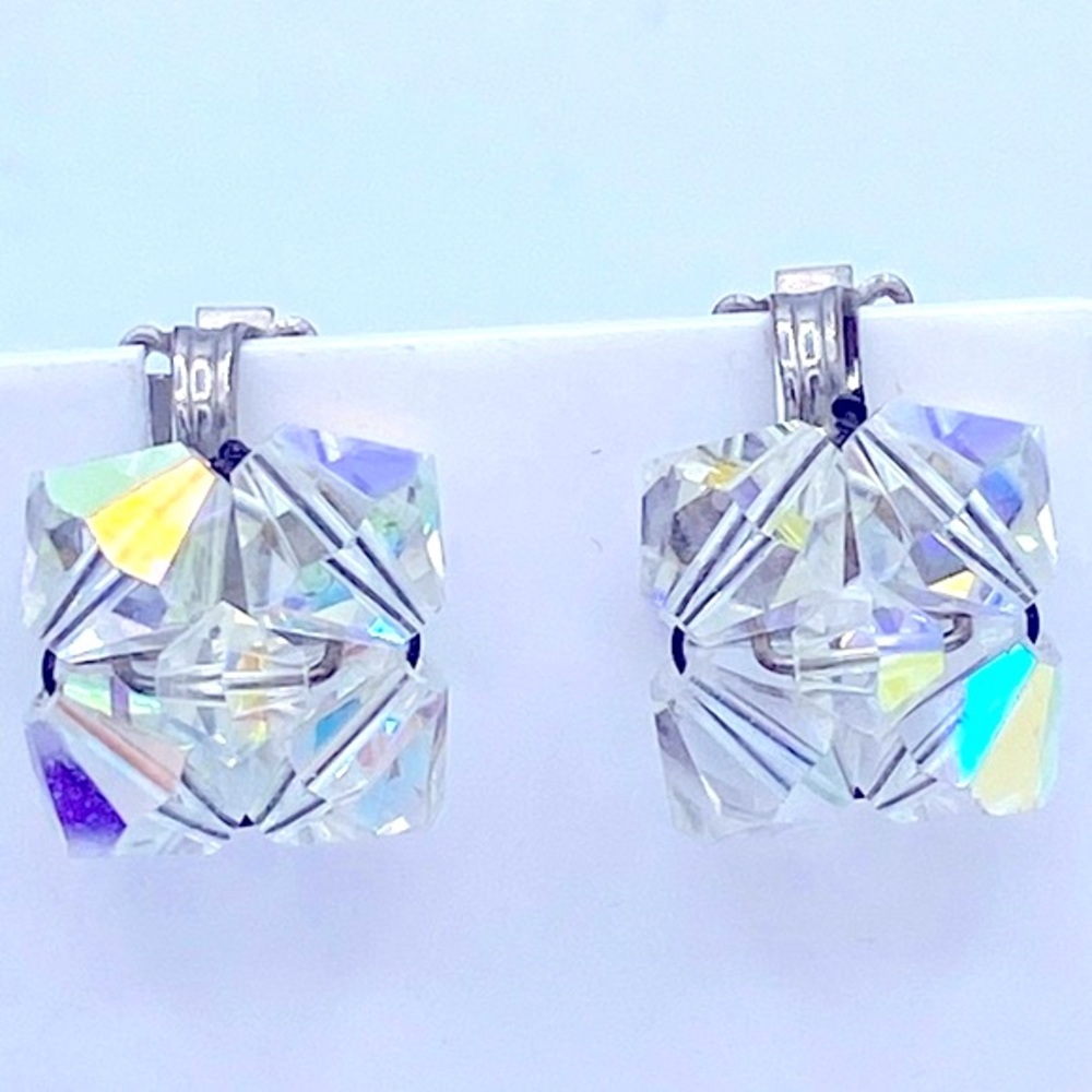 Vintage Dainty Aurora Borealis Crystal Clip On Earrings Unusual Square Shape # 8